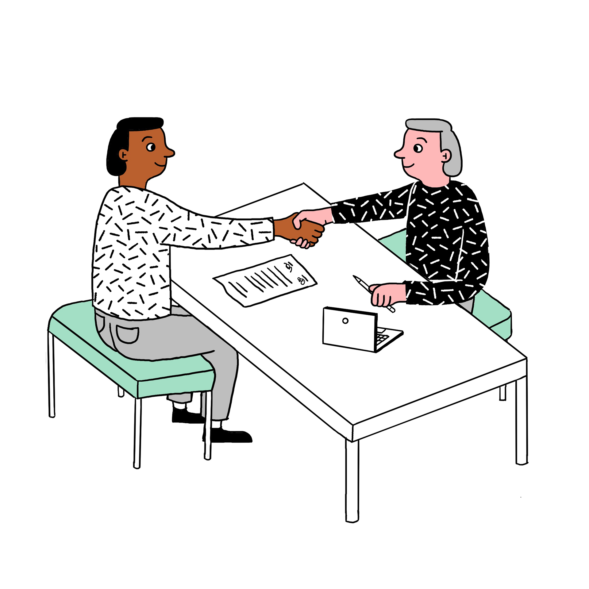 Zwei Personen sitzen sich an einem Tisch gegenüber und besiegeln per Handschlag einen Deal; auf dem Tisch liegen Vertragsunterlagen, ein kleines Laptop und Stift. Die Personen tragen einen sehr ähnlichen Pullover.