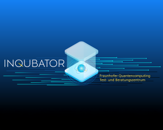Das Logo des Fraunhofer Quantum Computing Test- und Beratungszentrums "INQUBATOR", dargestellt mit einem stilisierten Quantenwürfel und dynamischen Linien auf einem blauen Hintergrund.